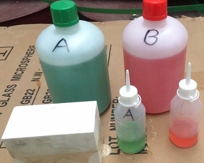 Résine époxyde rapide de haute résistance modelant le paquet adhésif vert des ensembles 2kg